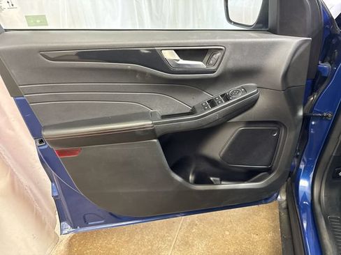 Used 2023 Ford Escape ST-Line AWD/4WD image 21