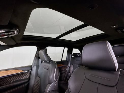 New 2026 Jeep Grand Cherokee Summit AWD/4WD image 22