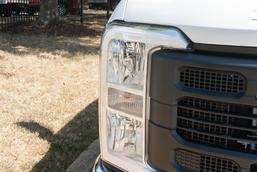New 2027 Ford F250 XL w/ XL Chrome Package RWD image 5