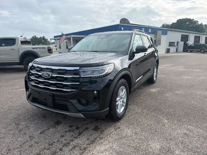 New 2026 Ford Explorer Active w/ Active Comfort Package