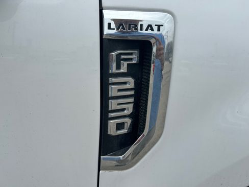 Used 2020 Ford F250 Lariat w/ Lariat Ultimate Package image 17