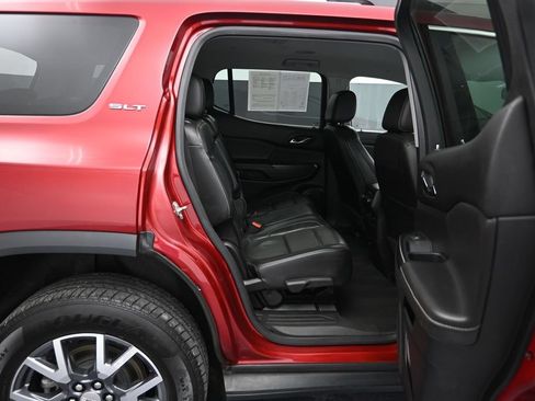 Certified 2023 GMC Acadia SLT FWD image 28