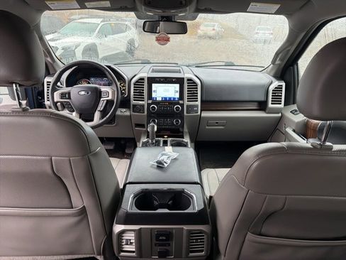 Used 2016 Ford F150 Lariat w/ Equipment Group 502A Luxury image 17