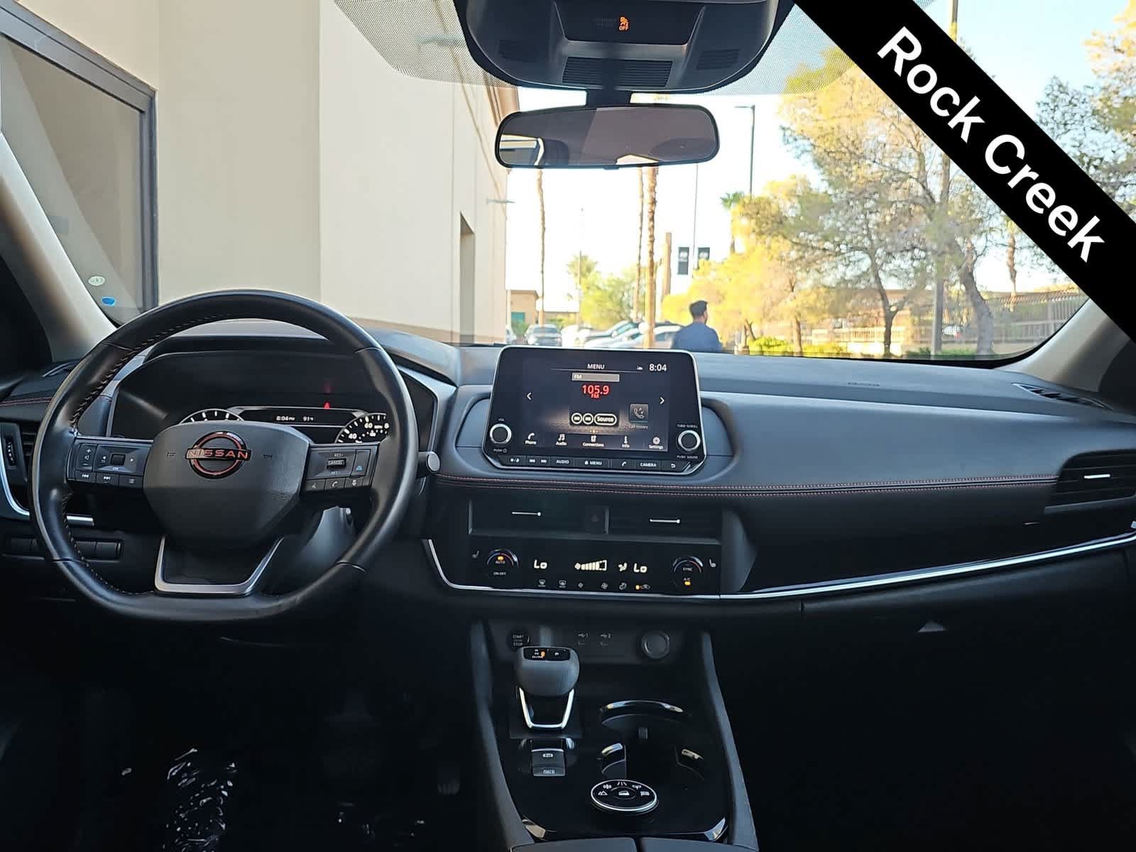 Used 2025 Nissan Rogue SV AWD/4WD image 14