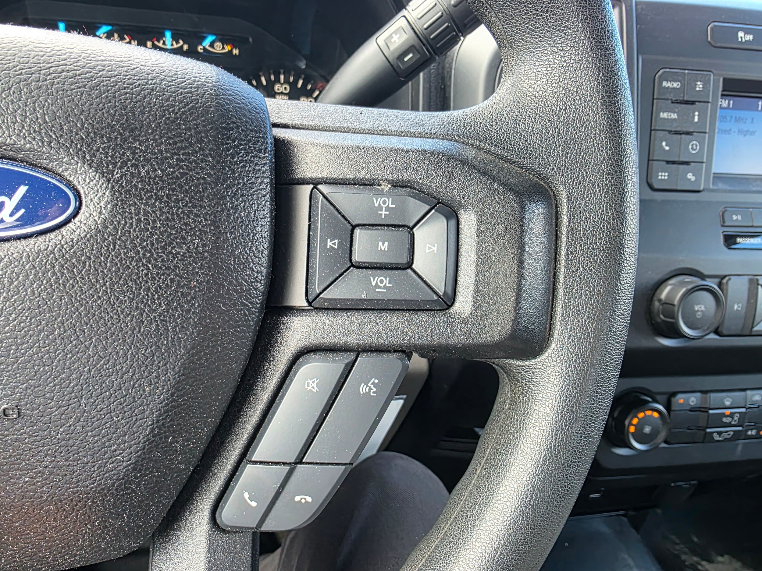 Used 2019 Ford F150 XL w/ Equipment Group 101A Mid AWD/4WD image 16