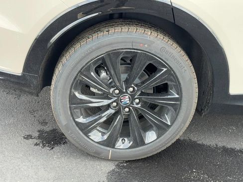 New 2026 Buick Envista Sport Touring w/ Studio Series image 5