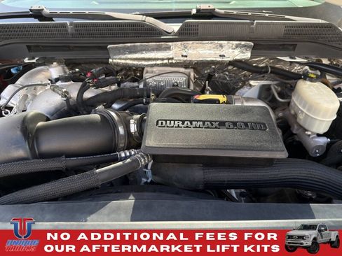 Used 2017 GMC Sierra 2500 SLT w/ Duramax Plus Package AWD/4WD image 12
