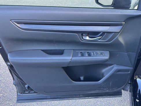 Used 2025 Honda CR-V EX image 9