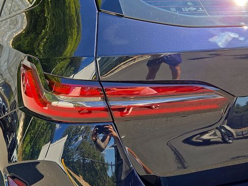 Used 2025 BMW M5 Touring w/ M Driver's Package image 11