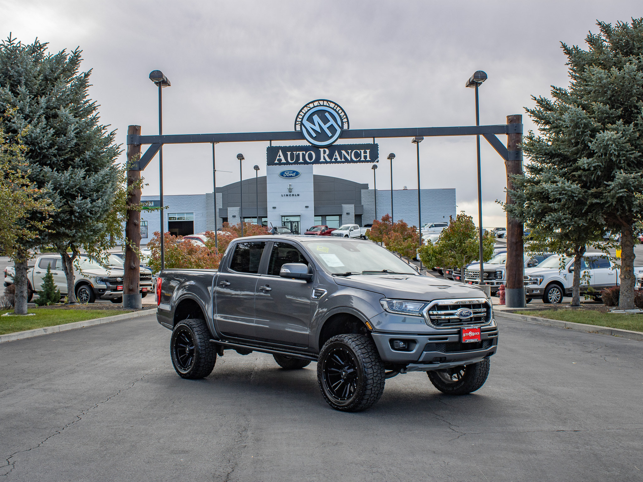 Used 2021 Ford Ranger Lariat w/ FX4 Off-Road Package AWD/4WD image 1