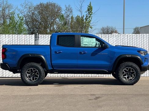 New 2026 Chevrolet Colorado ZR2 w/ Technology Package AWD/4WD image 3