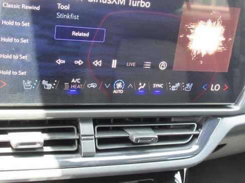 New 2025 Chevrolet Equinox EV RS image 27