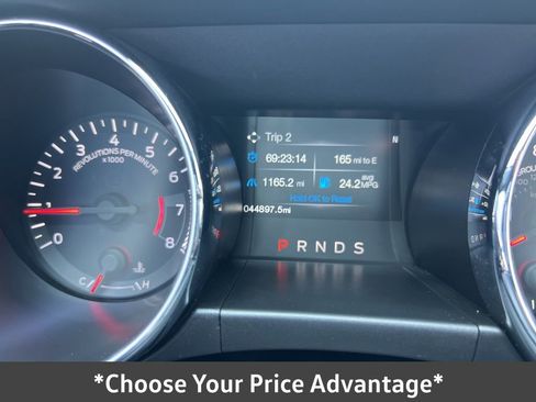 Used 2015 Ford Mustang Coupe image 32