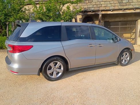 Used 2018 Honda Odyssey EX-L image 13