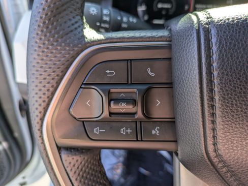 Used 2024 Toyota Tacoma TRD Off-Road w/ TRD Off Road Upgrade Package AWD/4WD image 17