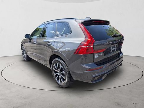Certified 2025 Volvo XC60 B5 Core AWD/4WD image 8