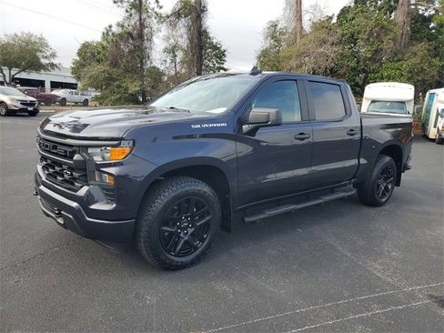 Certified 2023 Chevrolet Silverado 1500 Custom image 3