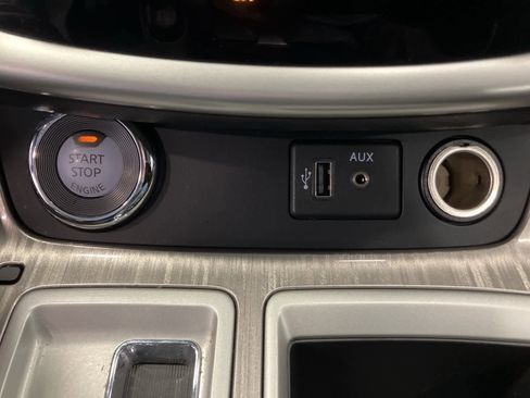 Used 2018 Nissan Murano Platinum image 18