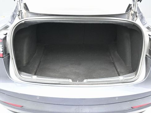 Used 2018 Tesla Model 3 Long Range image 14