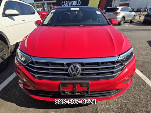 Certified 2021 Volkswagen Jetta SEL FWD image 12
