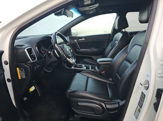 Used 2020 Kia Sportage S w/ S Sunroof Package AWD/4WD image 2