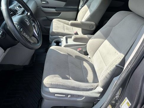 Used 2014 Honda Odyssey EX image 19