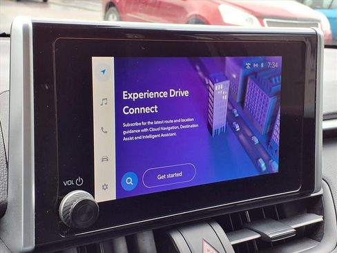 Used 2023 Toyota RAV4 XLE image 18