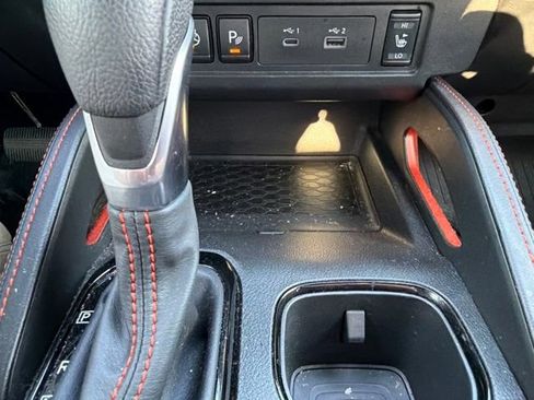 Used 2024 Nissan Frontier PRO-4X w/ Pro Convenience Package AWD/4WD image 39