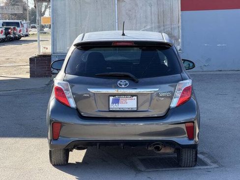 Used 2012 Toyota Yaris LE image 5