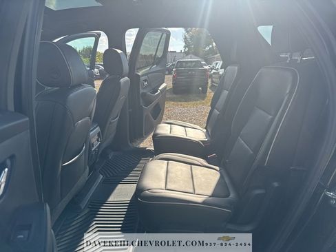 Certified 2023 Chevrolet Traverse Premier w/ Redline Edition image 21