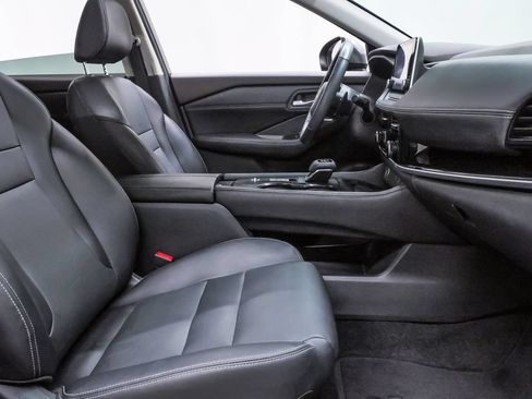 Used 2023 Nissan Rogue SL FWD image 14