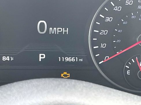 Used 2020 Kia Stinger GT2 RWD image 22