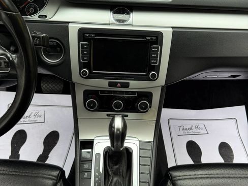 Used 2012 Volkswagen CC R-Line FWD image 25