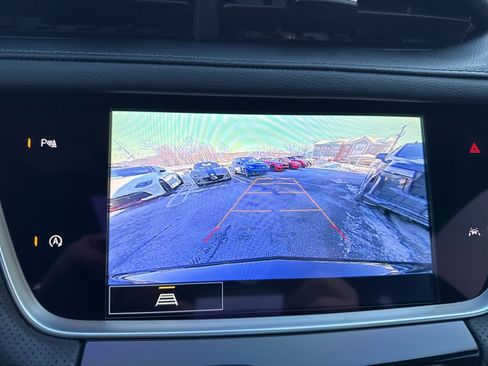 Used 2024 Cadillac XT6 Luxury image 47