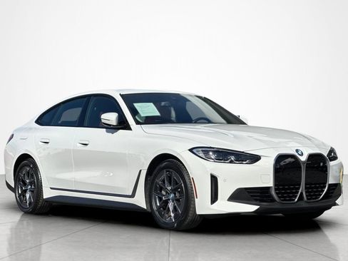 Used 2023 BMW i4 eDrive35 w/ Premium Package RWD image 7