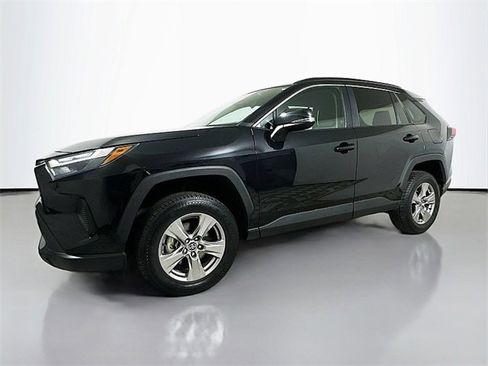 Used 2024 Toyota RAV4 XLE image 3