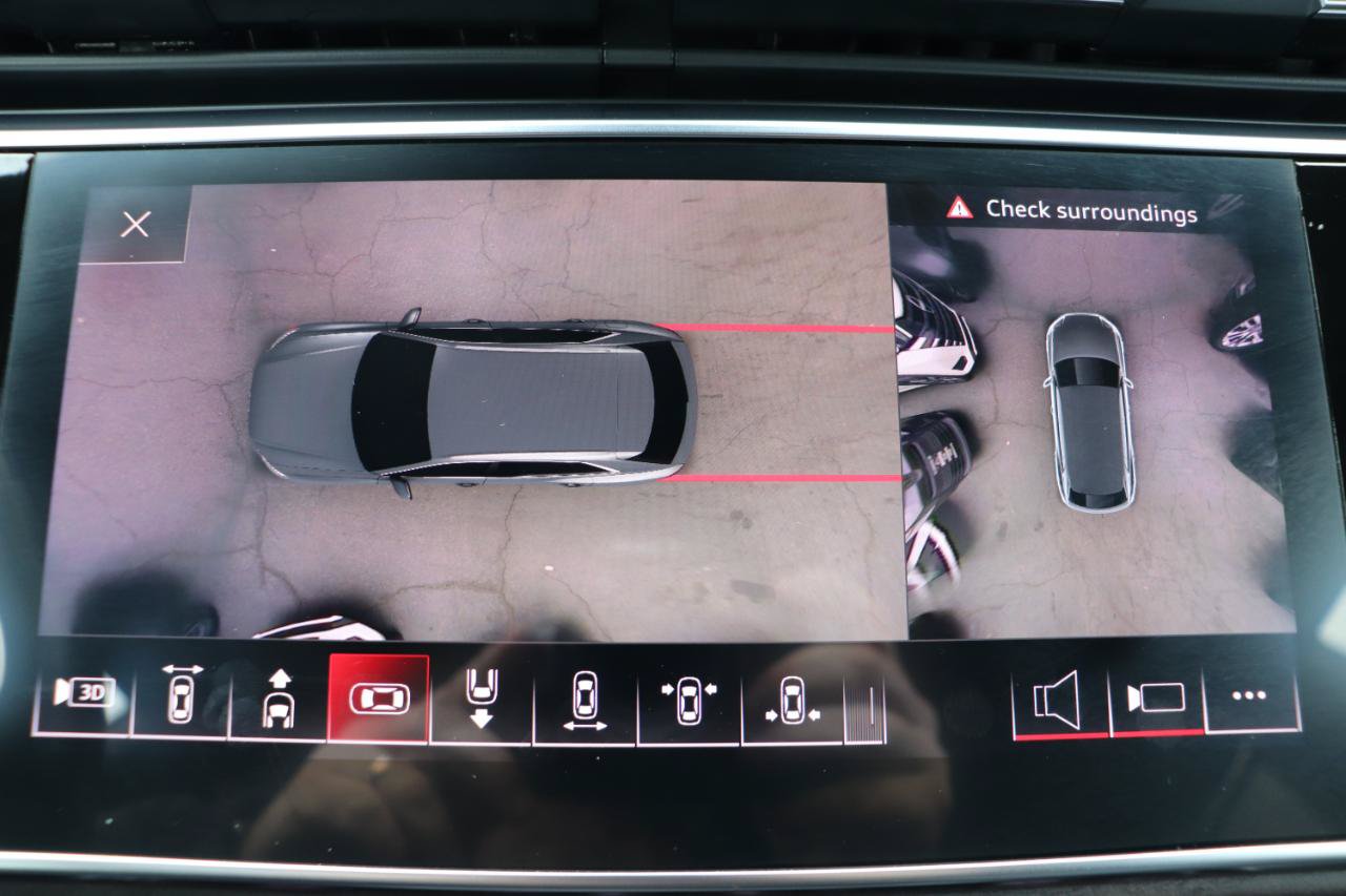 Used 2019 Audi Q8 Prestige AWD/4WD image 42