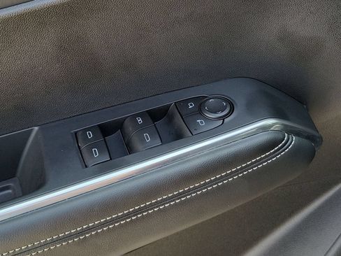 Used 2025 GMC Acadia Elevation FWD image 22