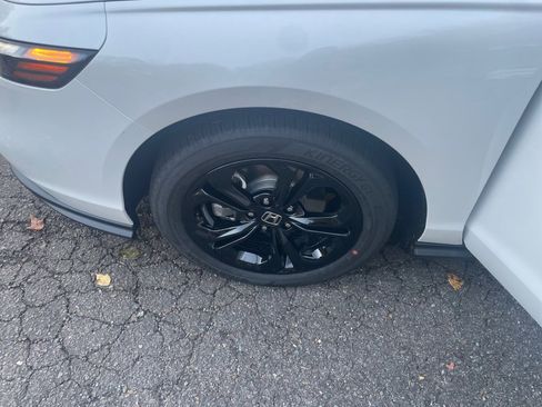 New 2025 Honda Accord SE image 27