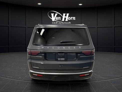 Used 2023 Jeep Wagoneer Series II w/ Premium Group I image 14