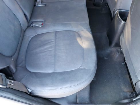 Used 2016 Kia Soul FWD image 19