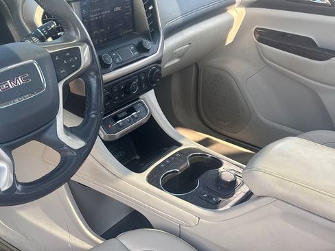 Used 2020 GMC Acadia Denali w/ Denali Ultimate Package AWD/4WD image 20