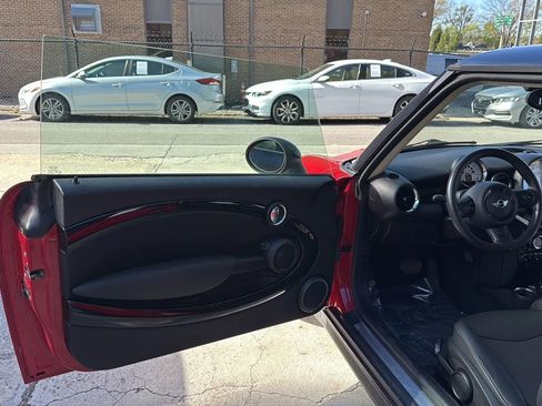 Used 2012 MINI Cooper Hardtop image 15
