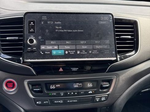 Certified 2024 Honda Ridgeline RTL+ image 11