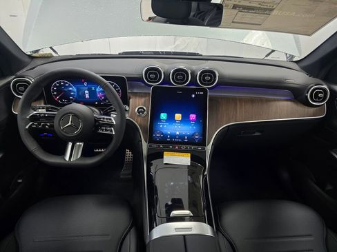 New 2026 Mercedes-Benz GLC 300 4MATIC image 17