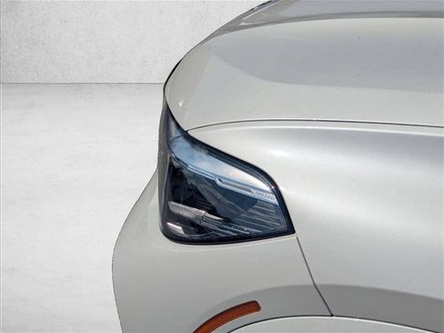 Used 2022 BMW X5 xDrive45e w/ M Sport Package image 21