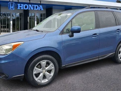 Used 2016 Subaru Forester 2.5i Premium AWD/4WD image 4