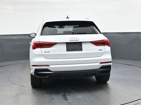 Used 2022 Audi Q3 2.0T Premium Plus w/ Premium Plus Package image 5