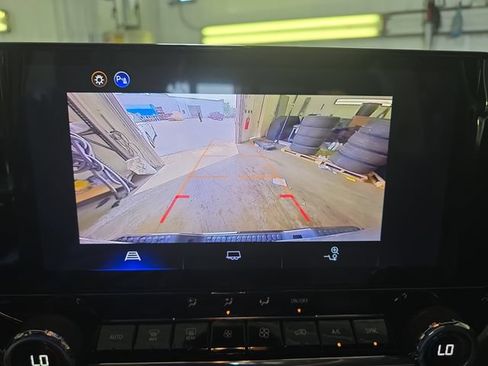 New 2026 Chevrolet Colorado Trail Boss AWD/4WD image 26