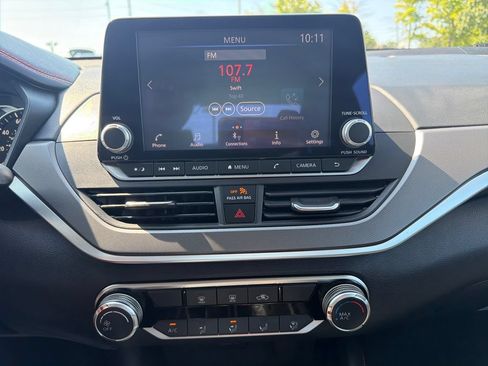 Used 2025 Nissan Altima 2.5 SR FWD image 20
